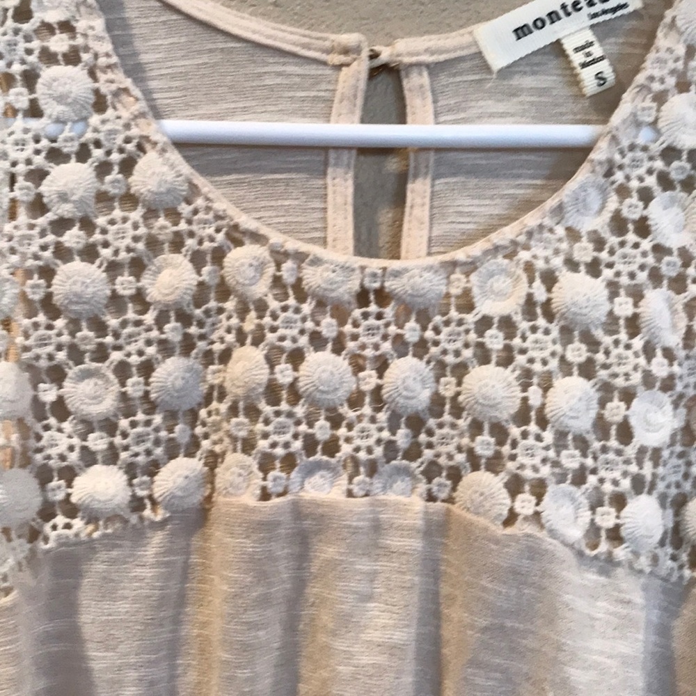 Cream tank top - Picture 4 of 4